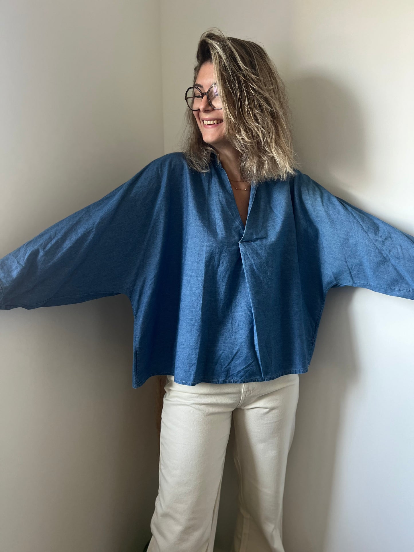 Blouse en taille unique manches chauve souris pour un look habille et a la fois décontracté