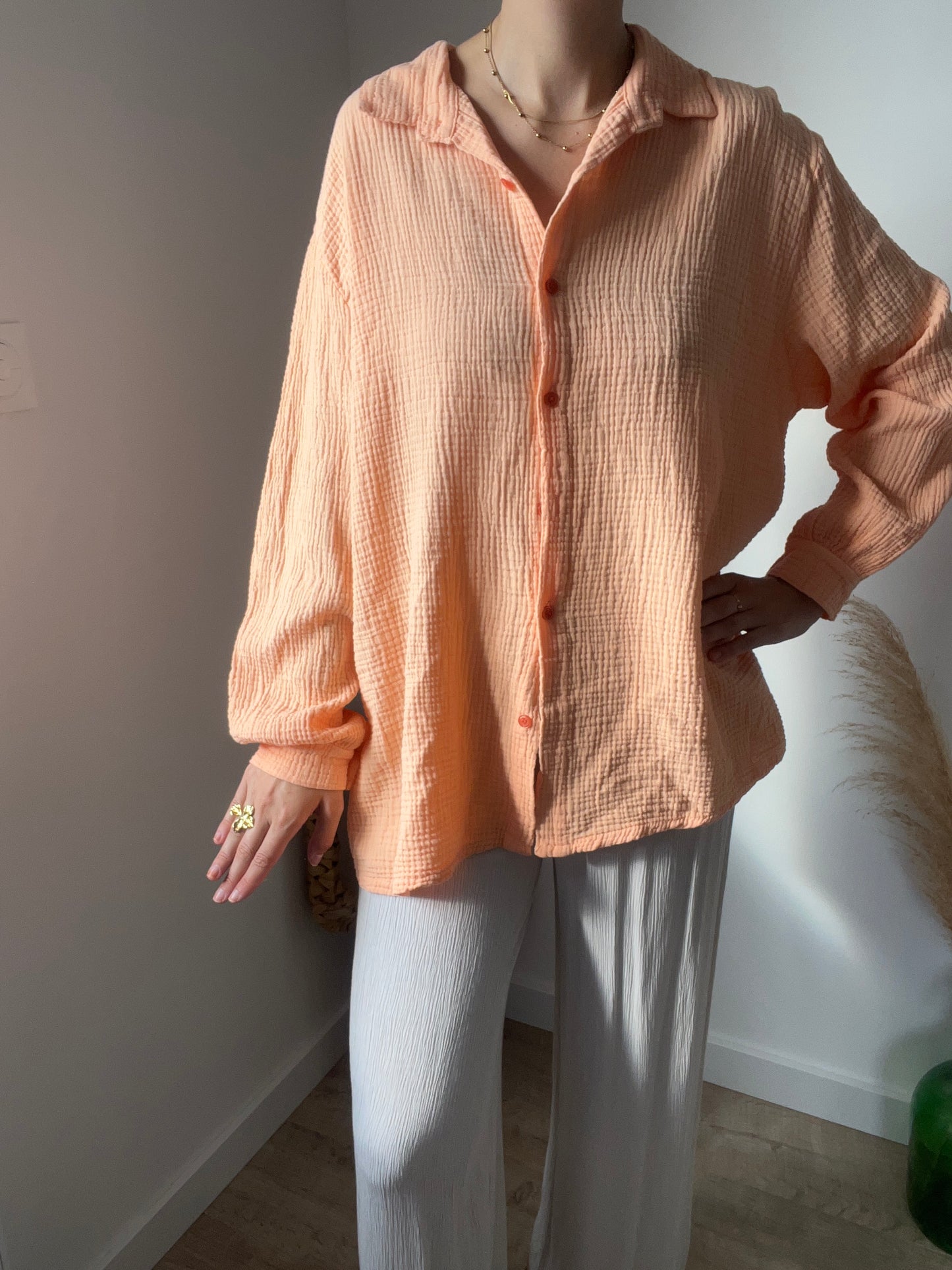 Boutons sur le devant manches longues effet oversize