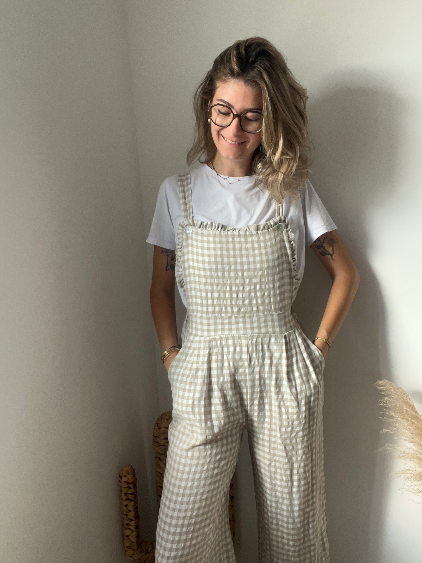 Motif vichy couleur blanc et taupe