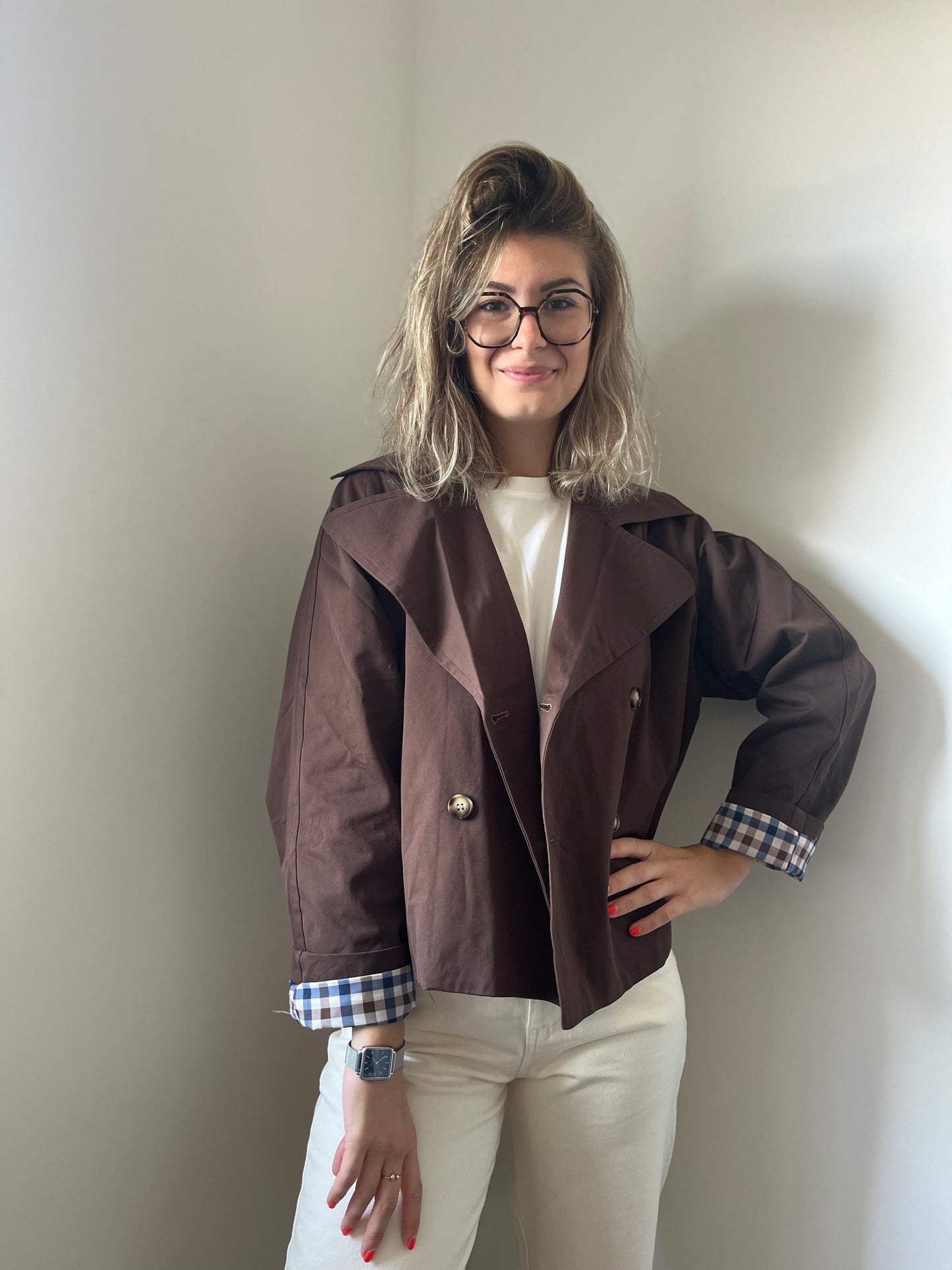 Veste marron pour femme avec intérieur en carreaux de couleur bleu marron