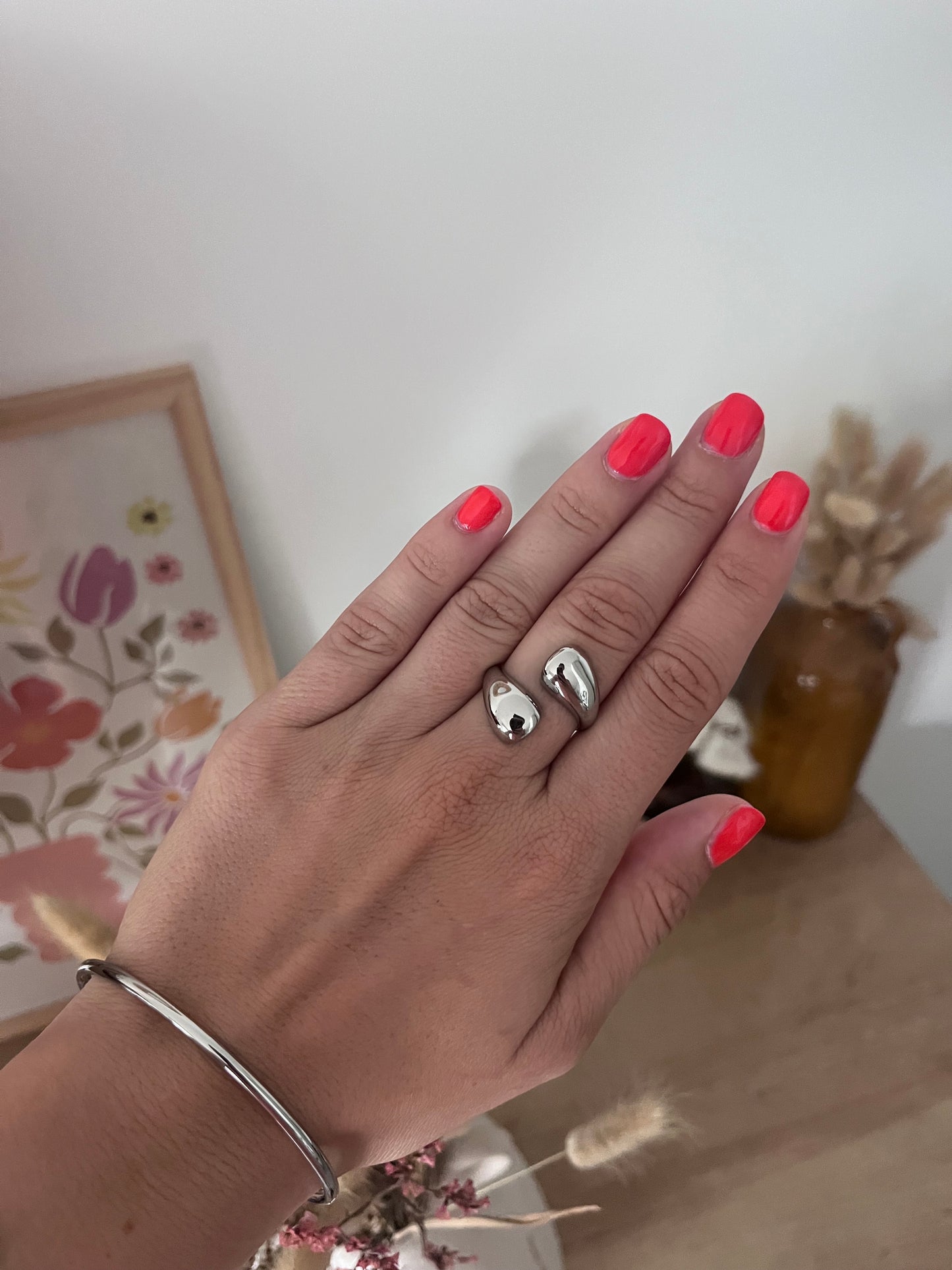 Bague femme de couleur argent en acier inoxydable réglable très tendance 