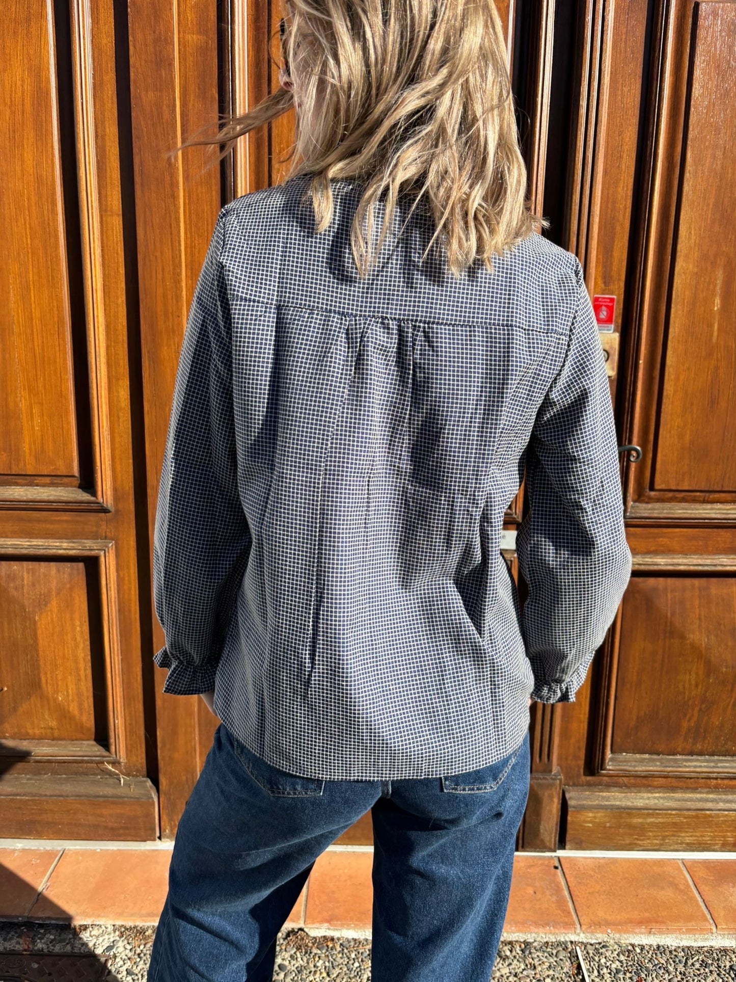 Blouse pour femme et adolescente de couleur bleu et blanc 