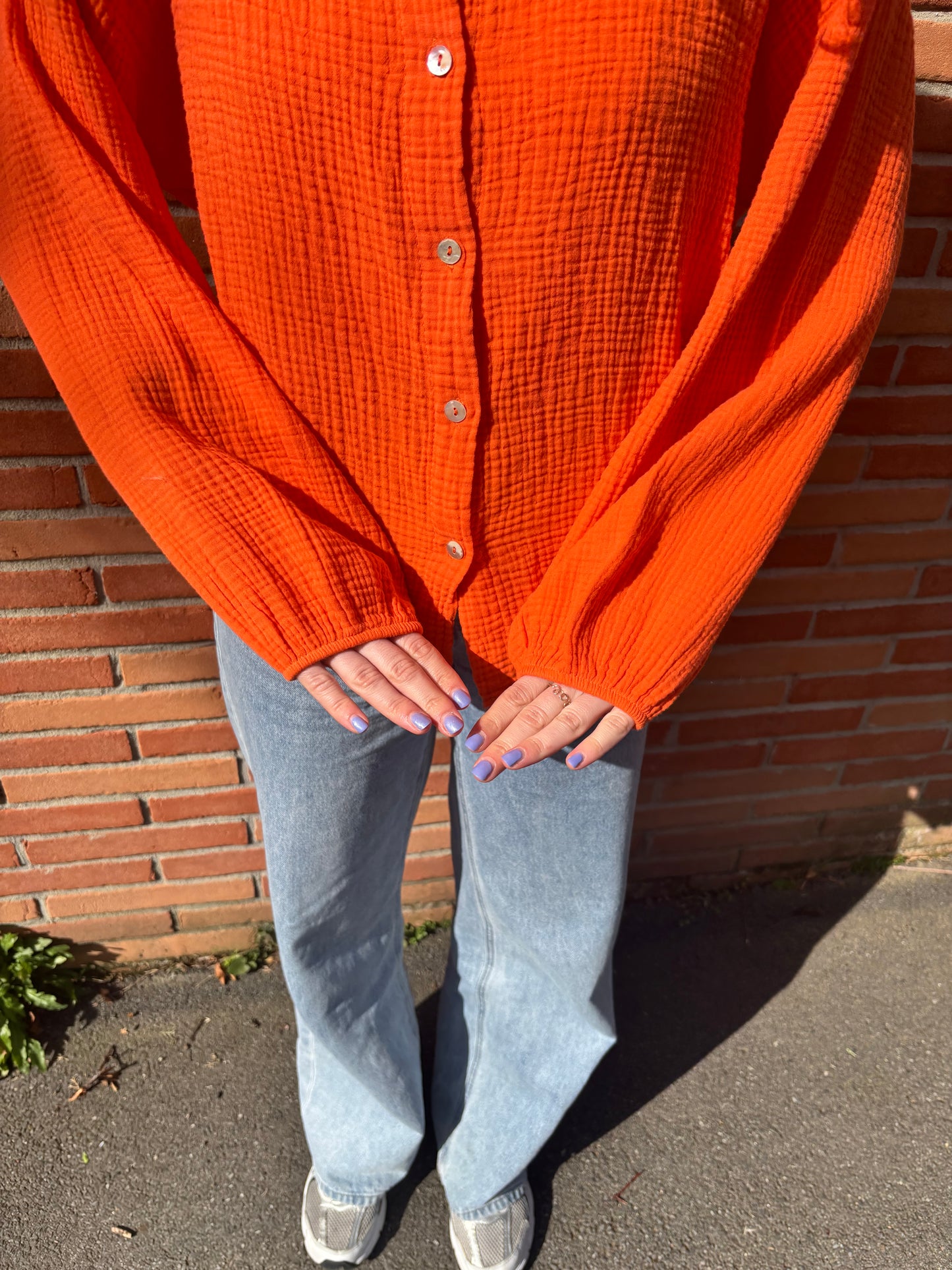 Chemise femme été orange en coton doux et aérien