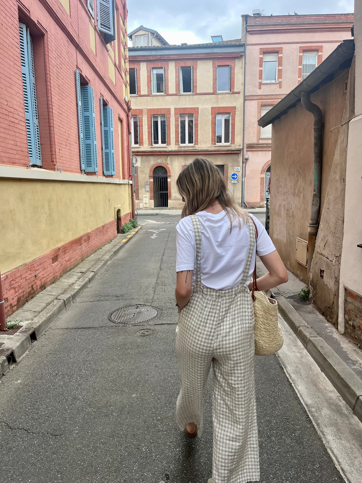 combinaison pour femme à motifs vichy très élégante et idéale pour les journées ensoleillé 