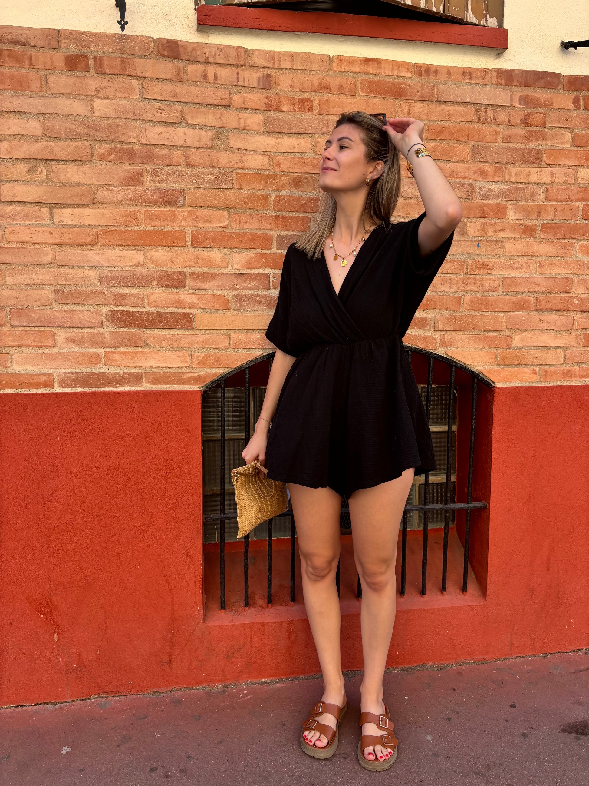 Comme un short pour femme de couleur noire en gaze de coton, taille élastique