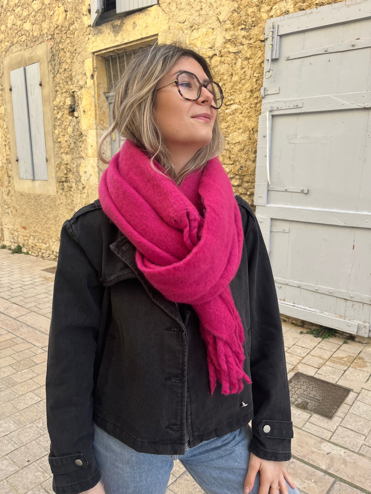 Echarpe en laine et acrylique très tendance 