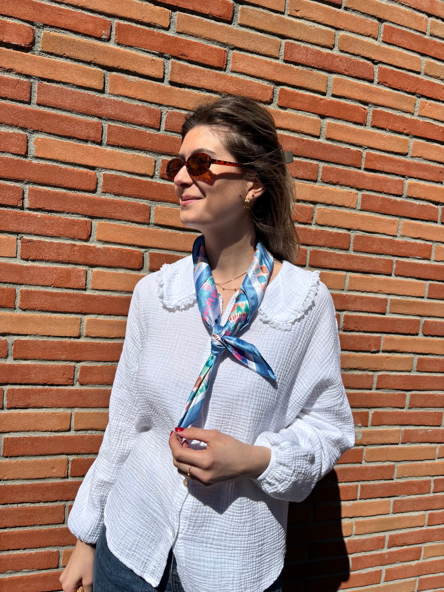 Foulard bleu pour femme à motifs très tendance 