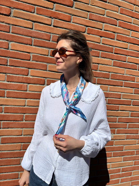 Foulard bleu pour femme à motifs très tendance 
