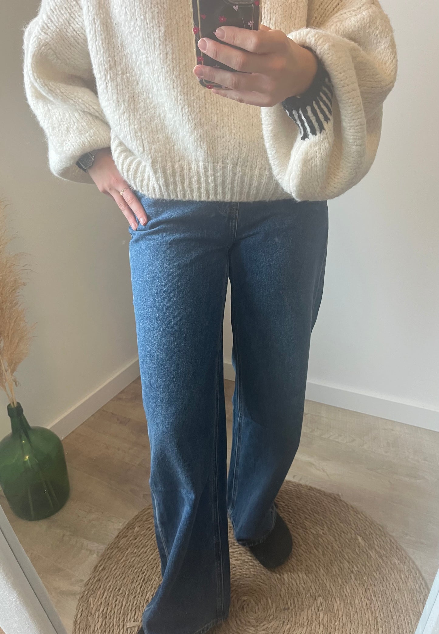 Jean droit pour femme de couleur bleu Jean prendre sa taille habituelle taille parfaitement bien 