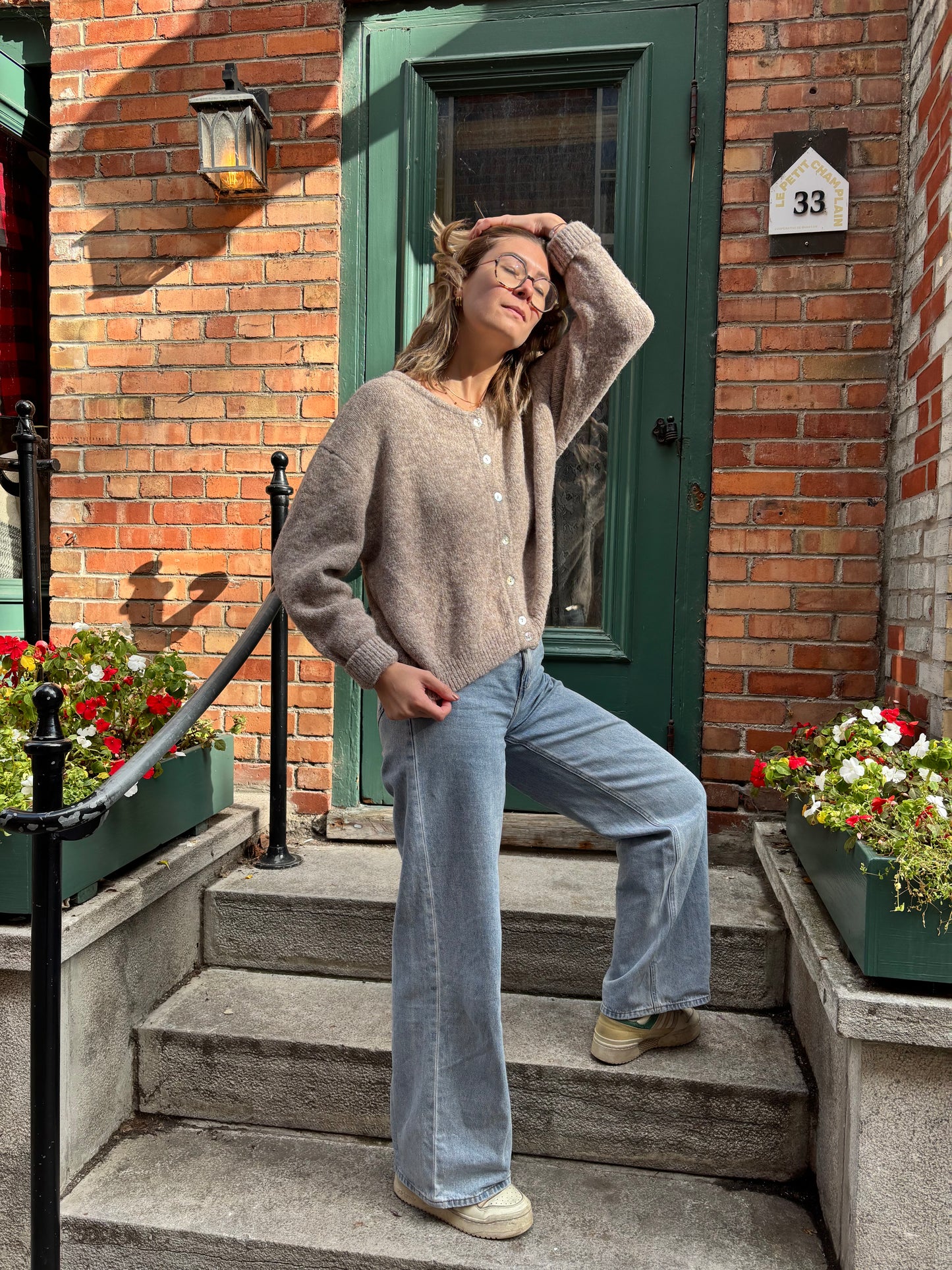 Jean pour femme taille haute et jambe larges prendre sa taille habituelle 