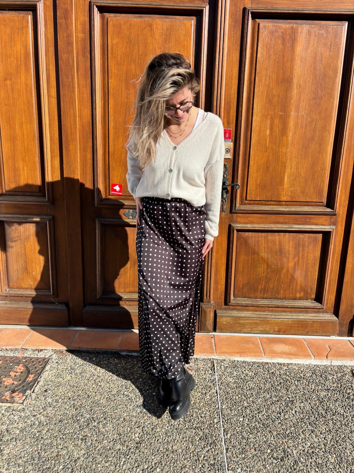 Jupe longue à pois pour femme et adolescente hyper tendance pour le printemps 