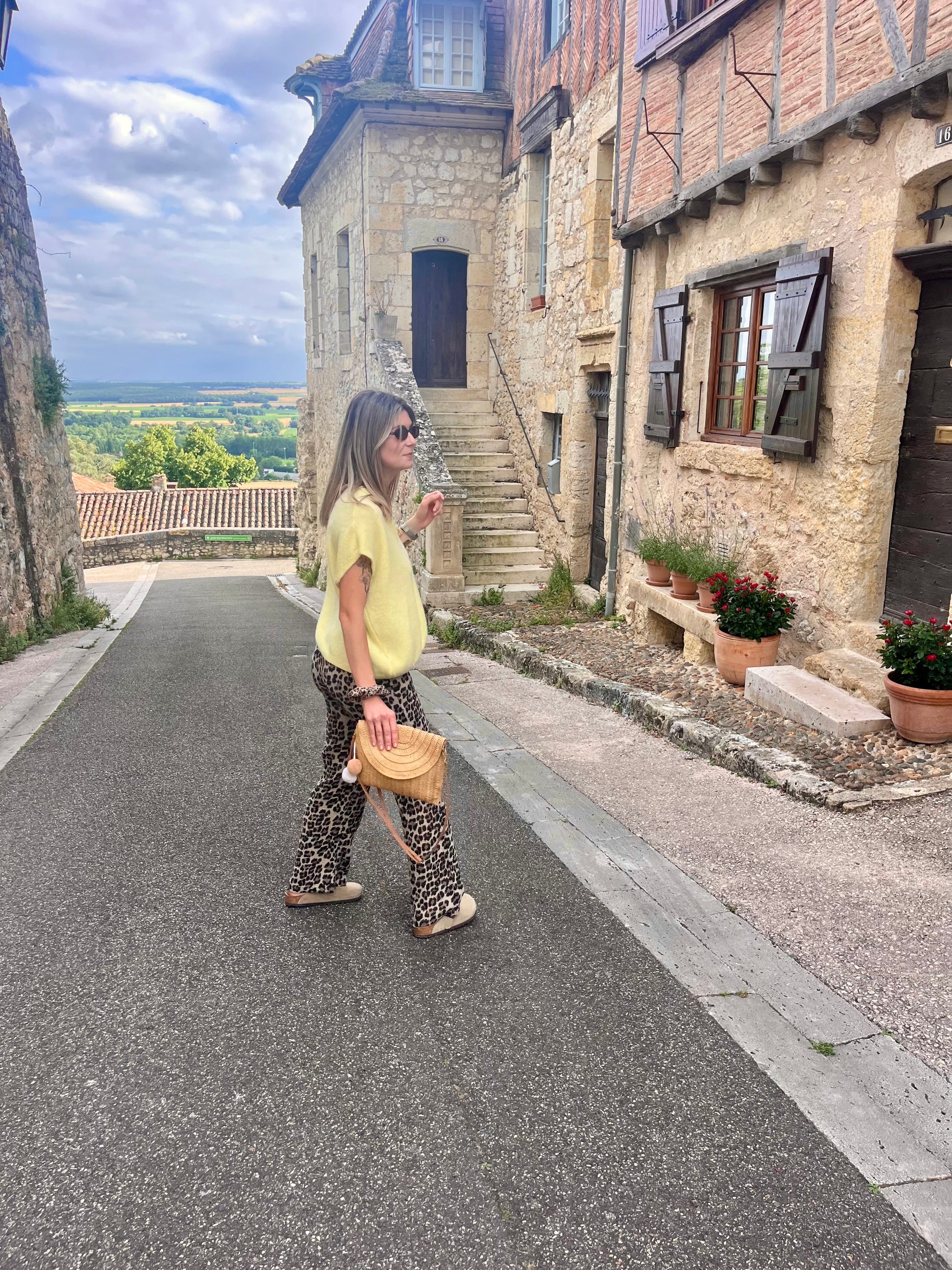 pantalon pour femme a motifs léopard en gaze de coton hyper agréable et léger a porter parfait pour toutes saisons 