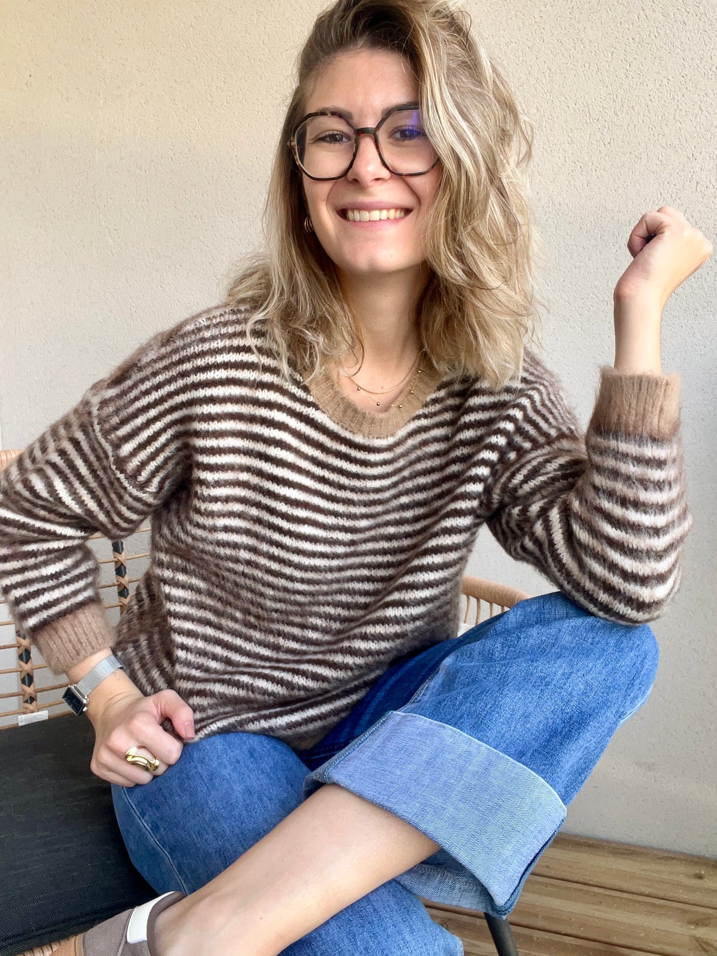 Ourlé sur le bas du Jean jean droit ajuster