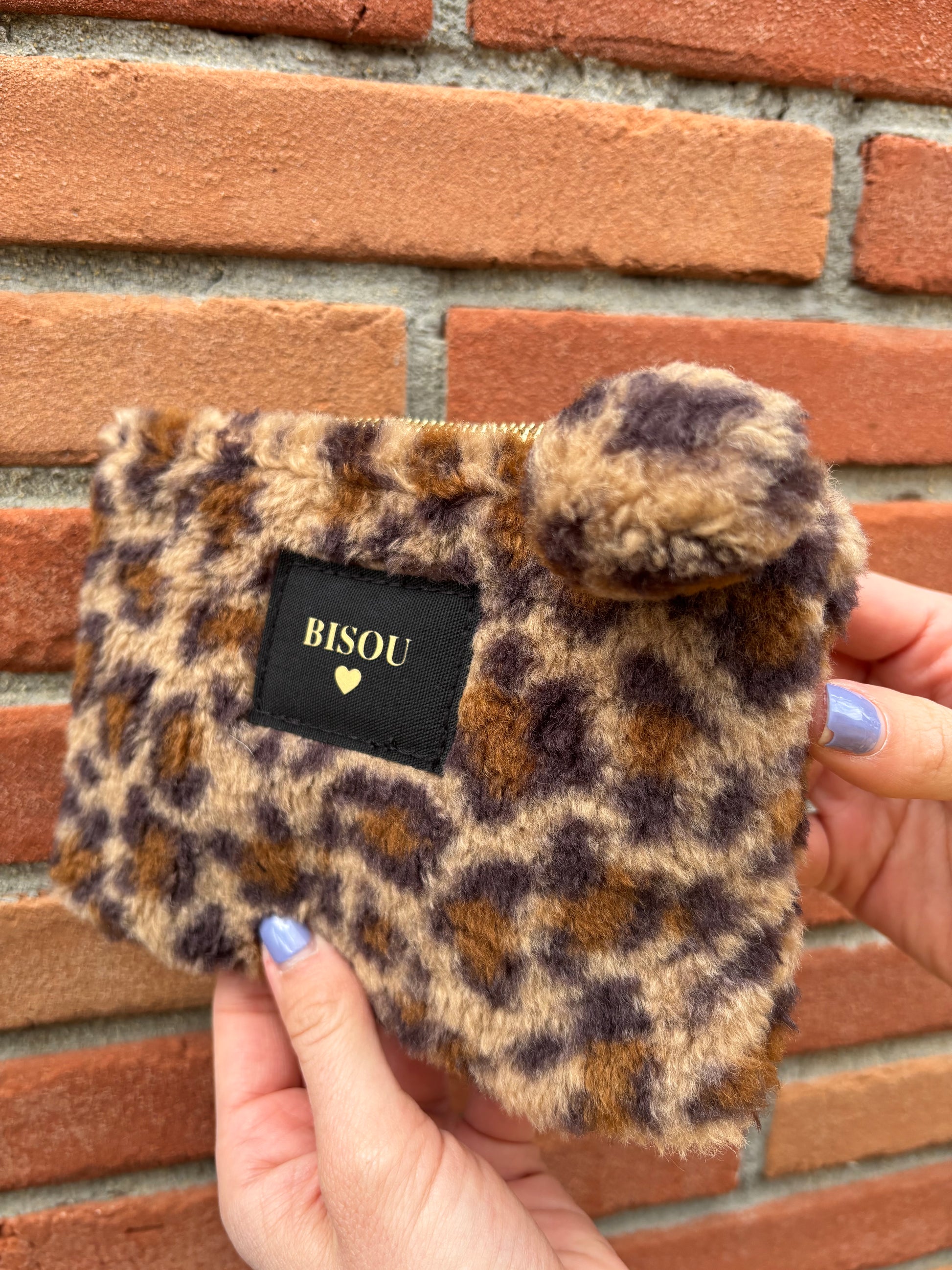 Petite pochette femme motif léopard avec fermeture