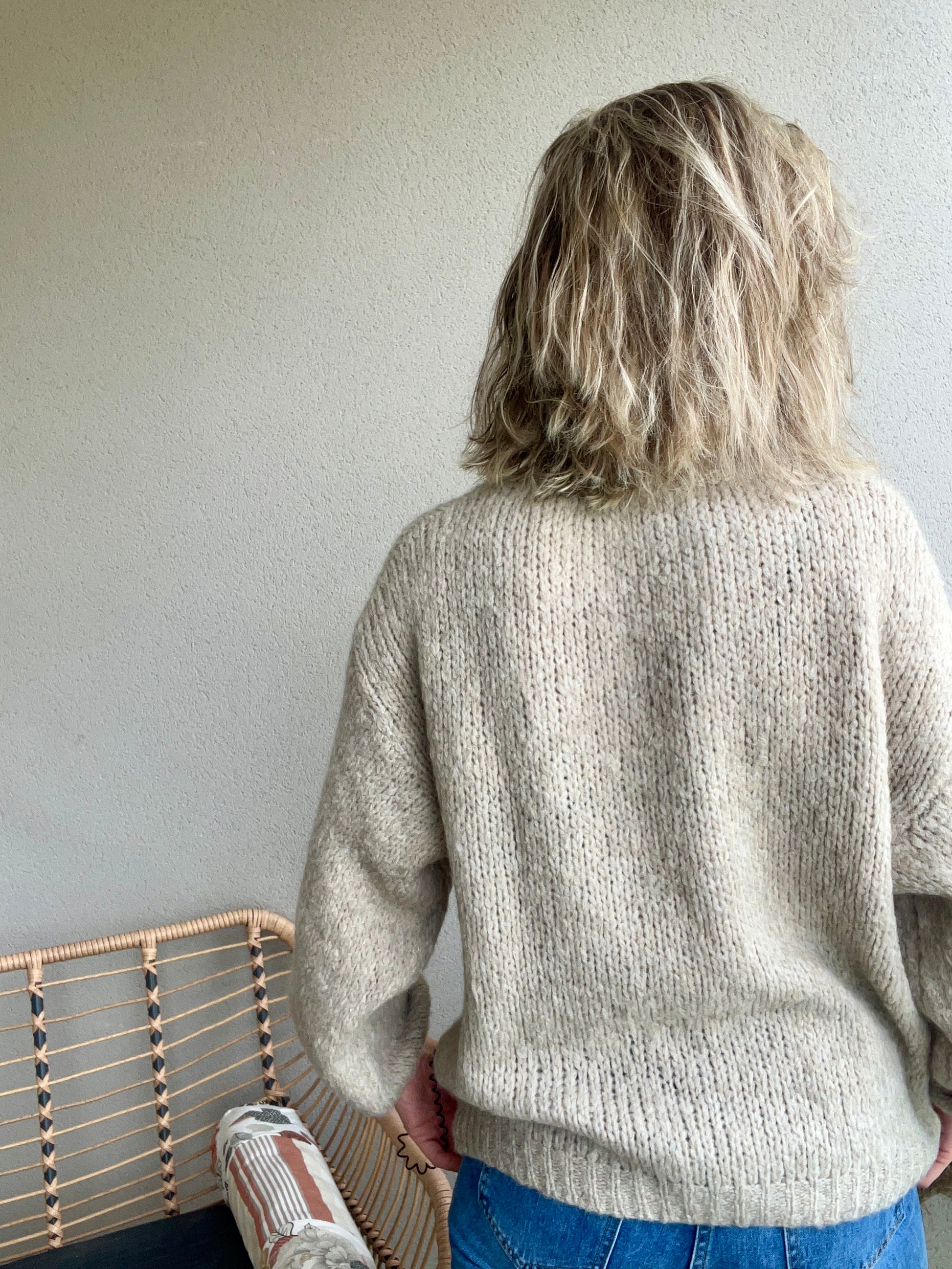 pull pour femme, de couleur clair 