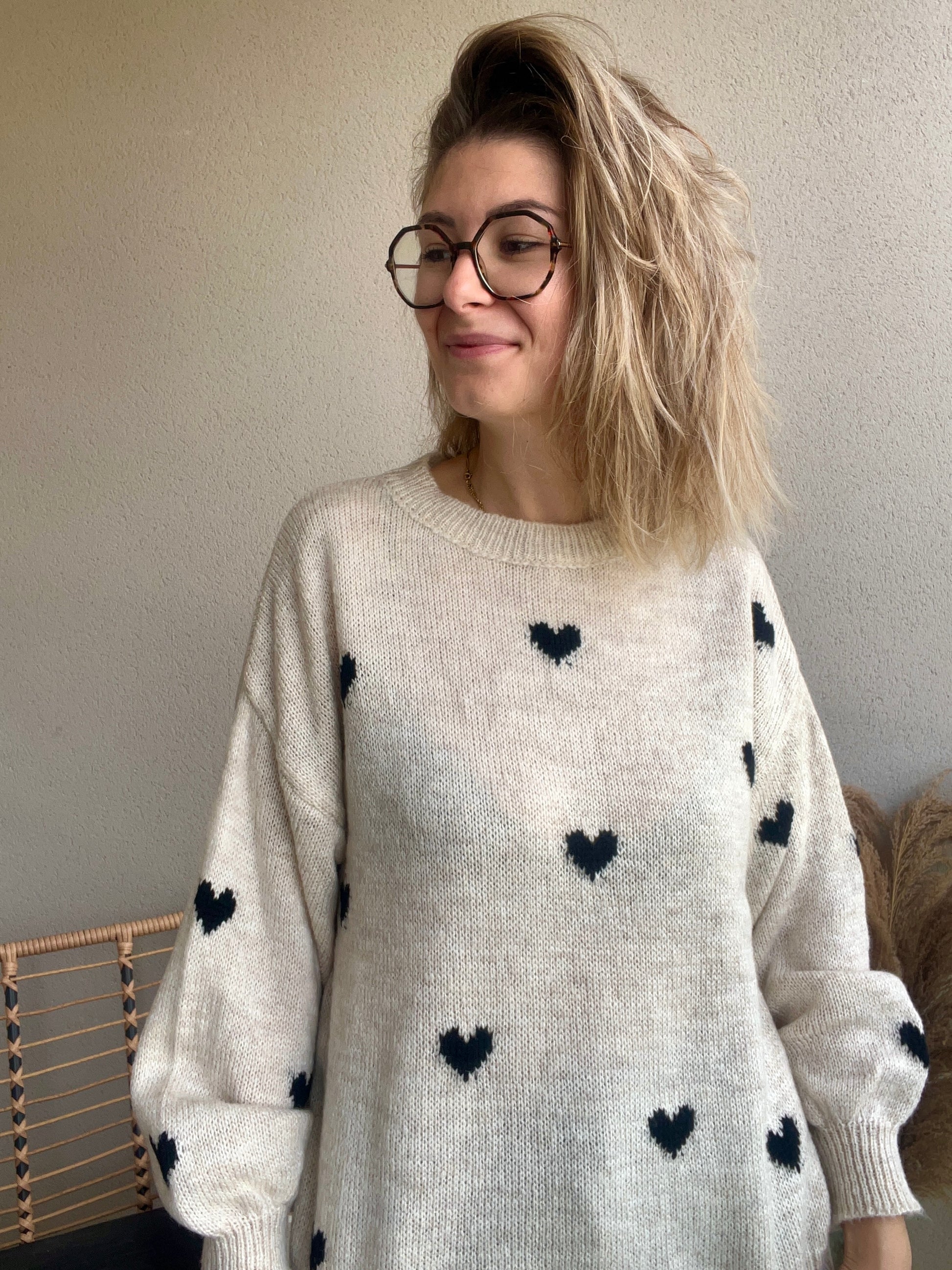 Pull femme, très tendance pour la saison très agréable à porter maille douce