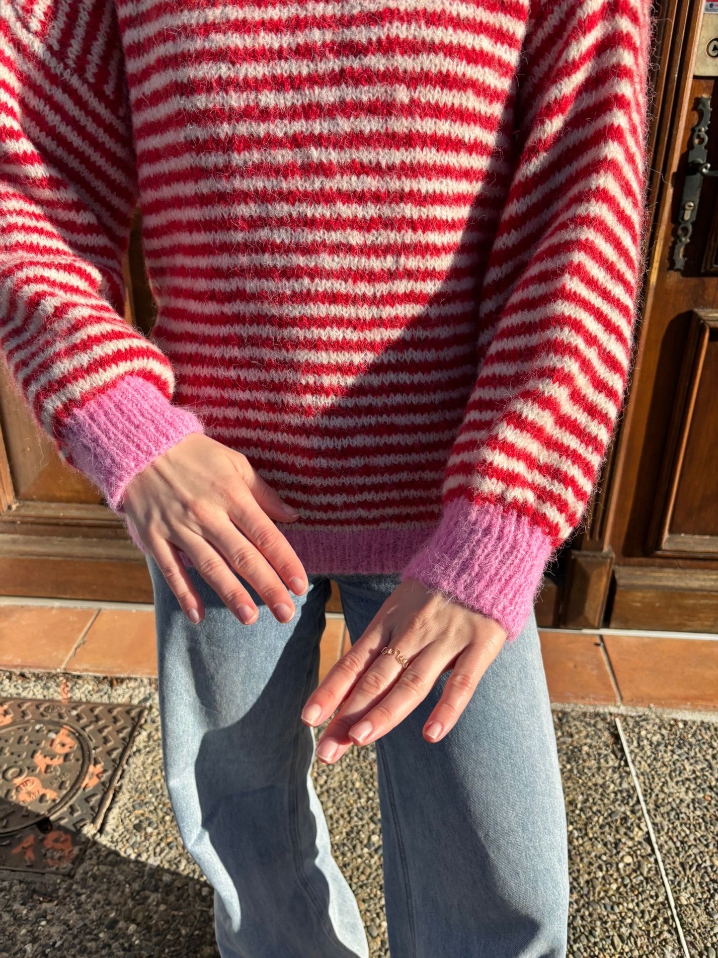 Pull pour femme, style over size à rayures de couleur rouge et rose, taille unique