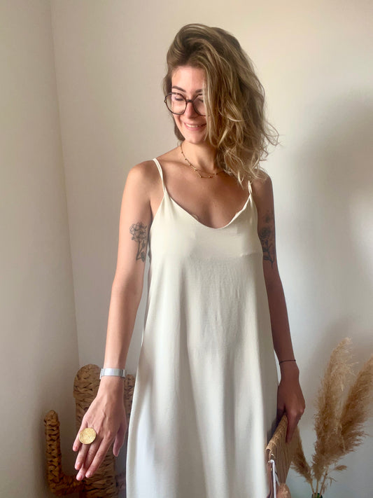 taille parfaitement, correspond à un 34 42