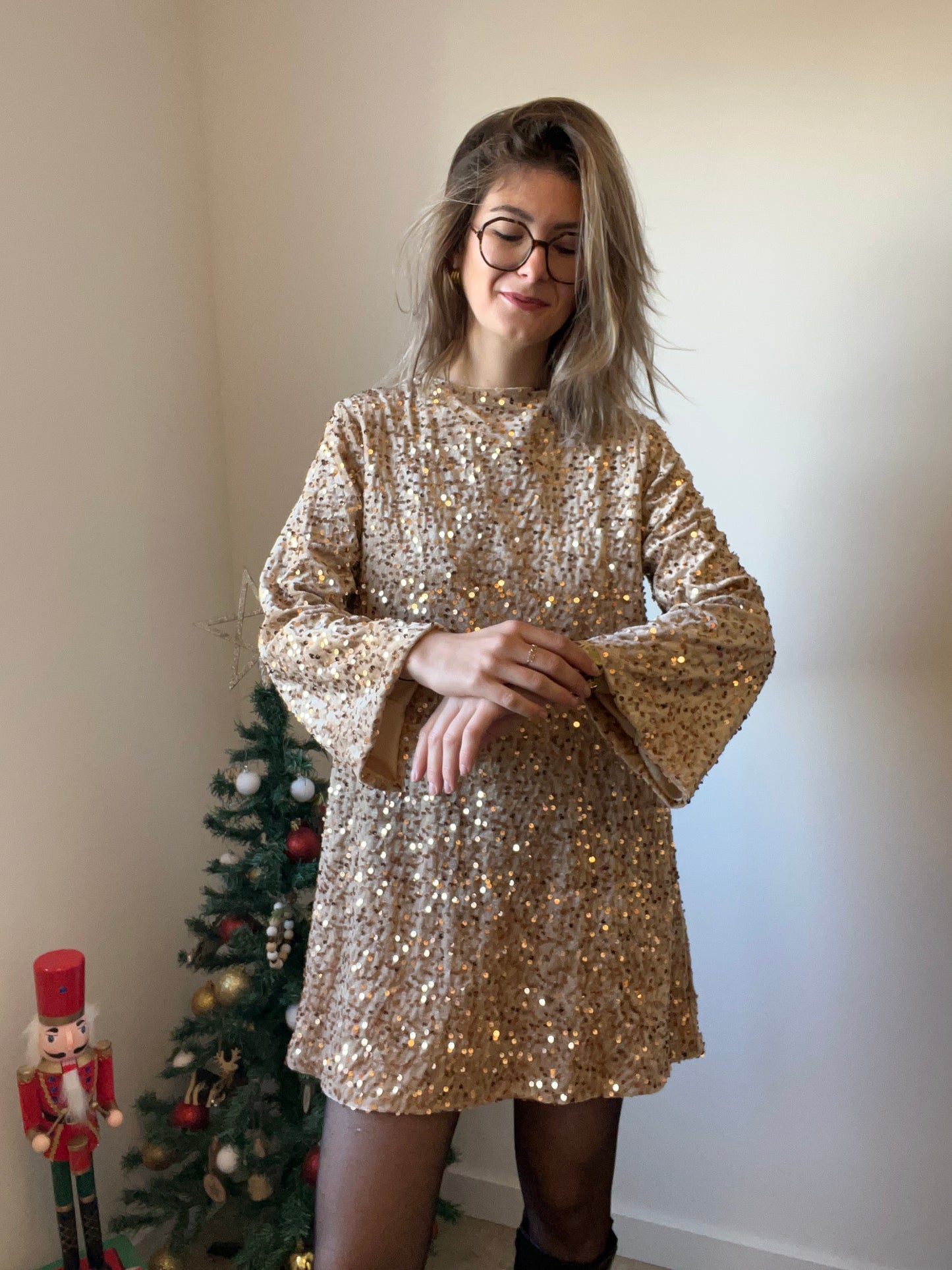 Robe pour femme idéal pour les fêtes de fin d’année très agréable a porter 