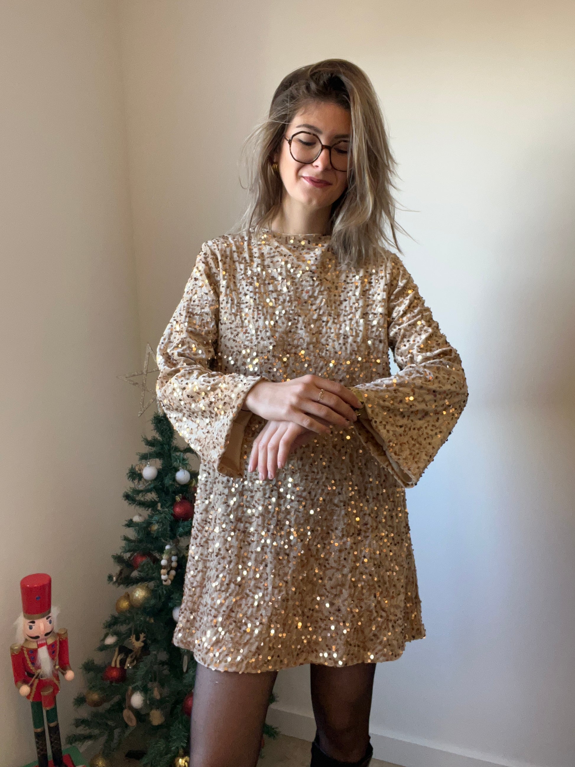 Robe pour femme idéal pour les fêtes de fin d’année très agréable a porter 