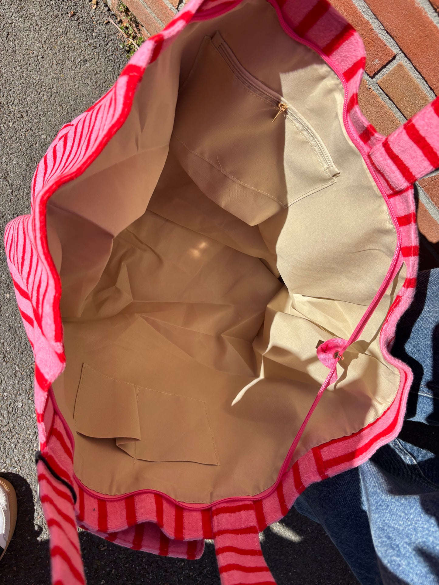 Sac cabas rouge et rose pour femme hyper tendance et pratique 