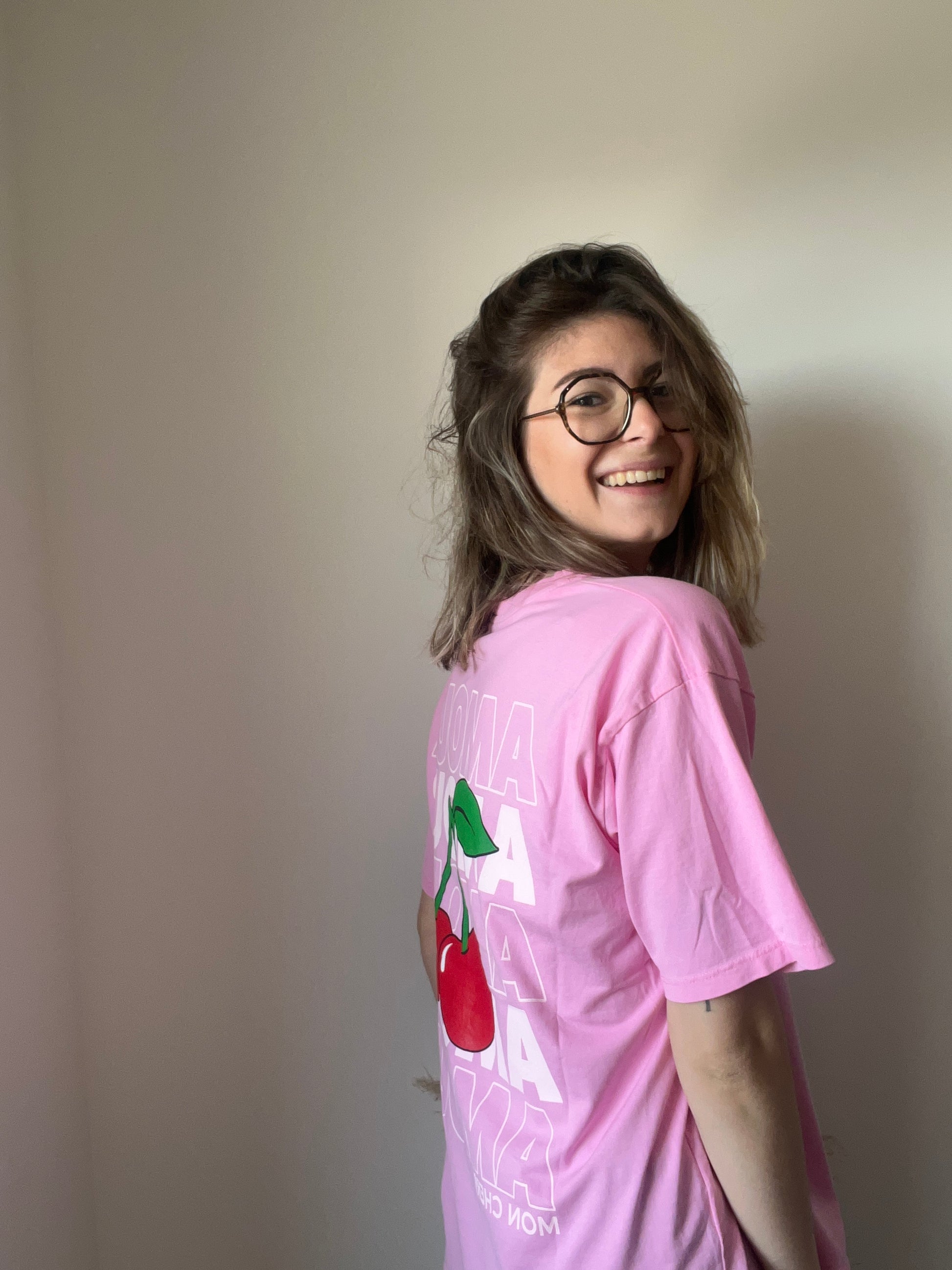 rose avec motifs dans le dos 