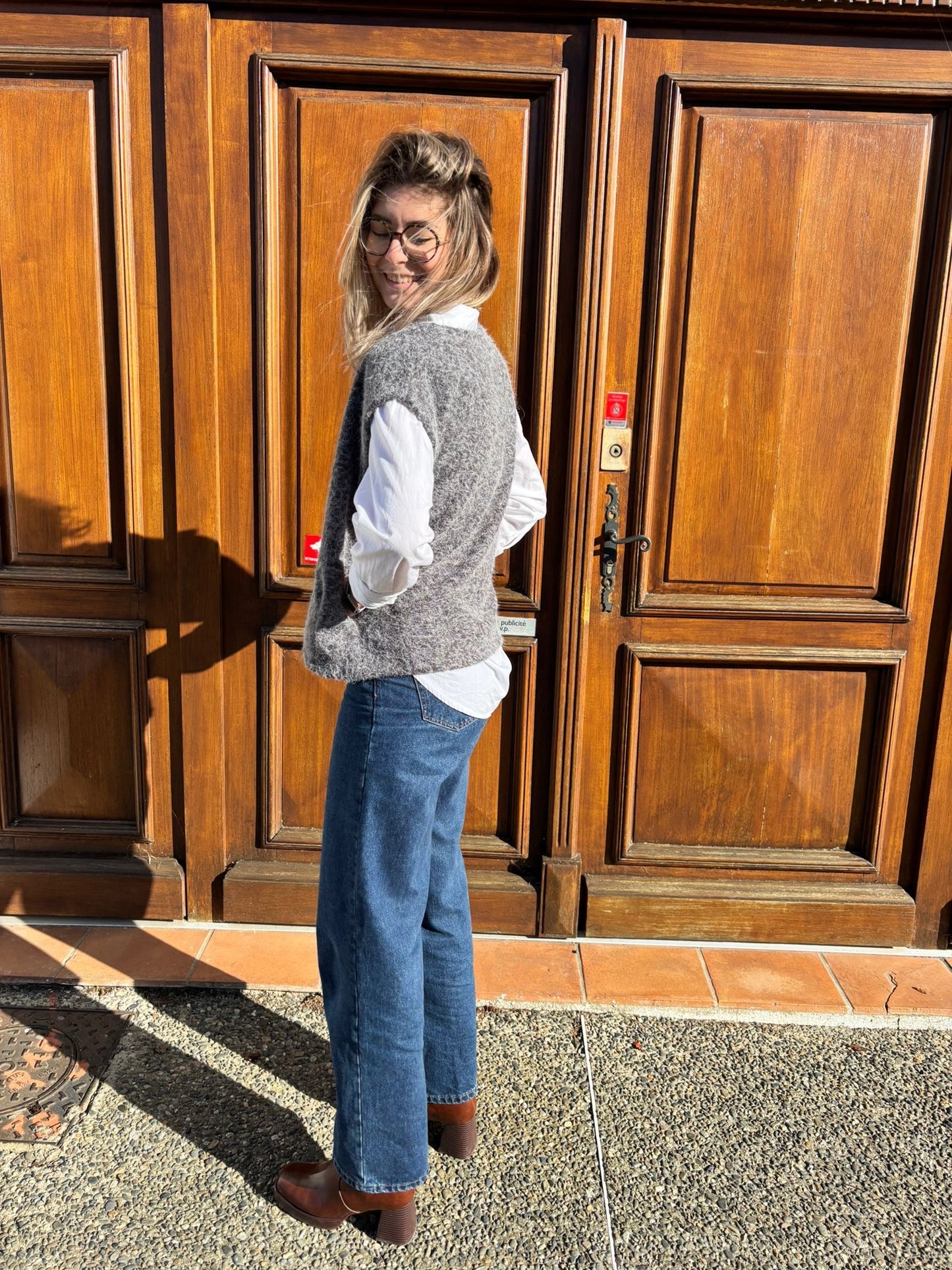 Veste hyper tendance pour femme sans manches avec poches sur le côté 