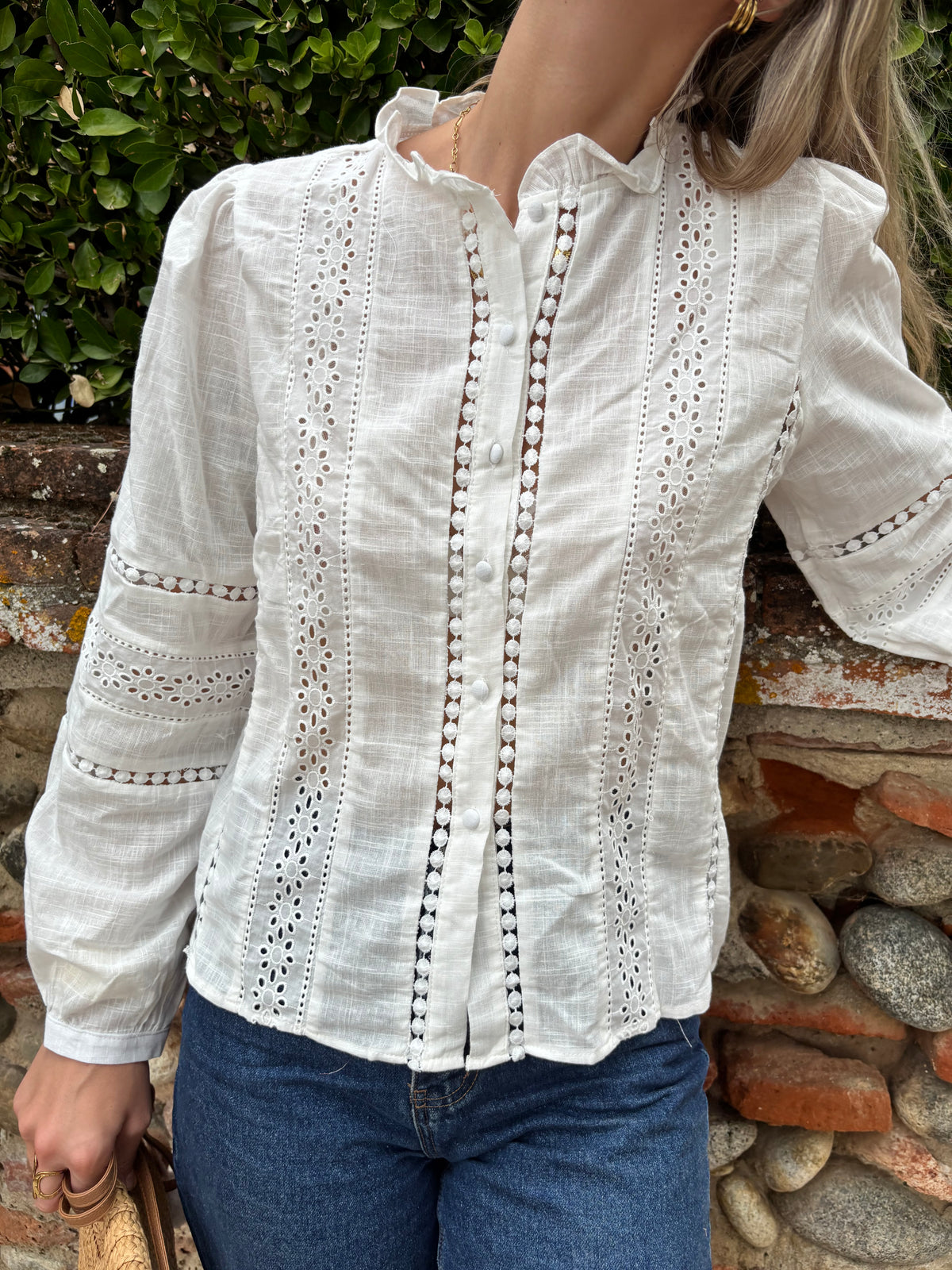 blouse a motifs broderie pour femme de couleur blanc taille,sm