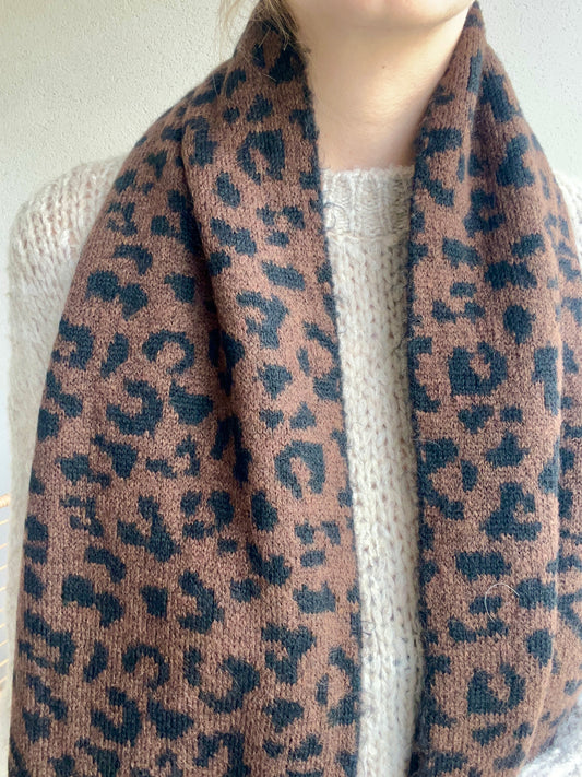 Écharpe, léopard de couleur marron et noir pour femme