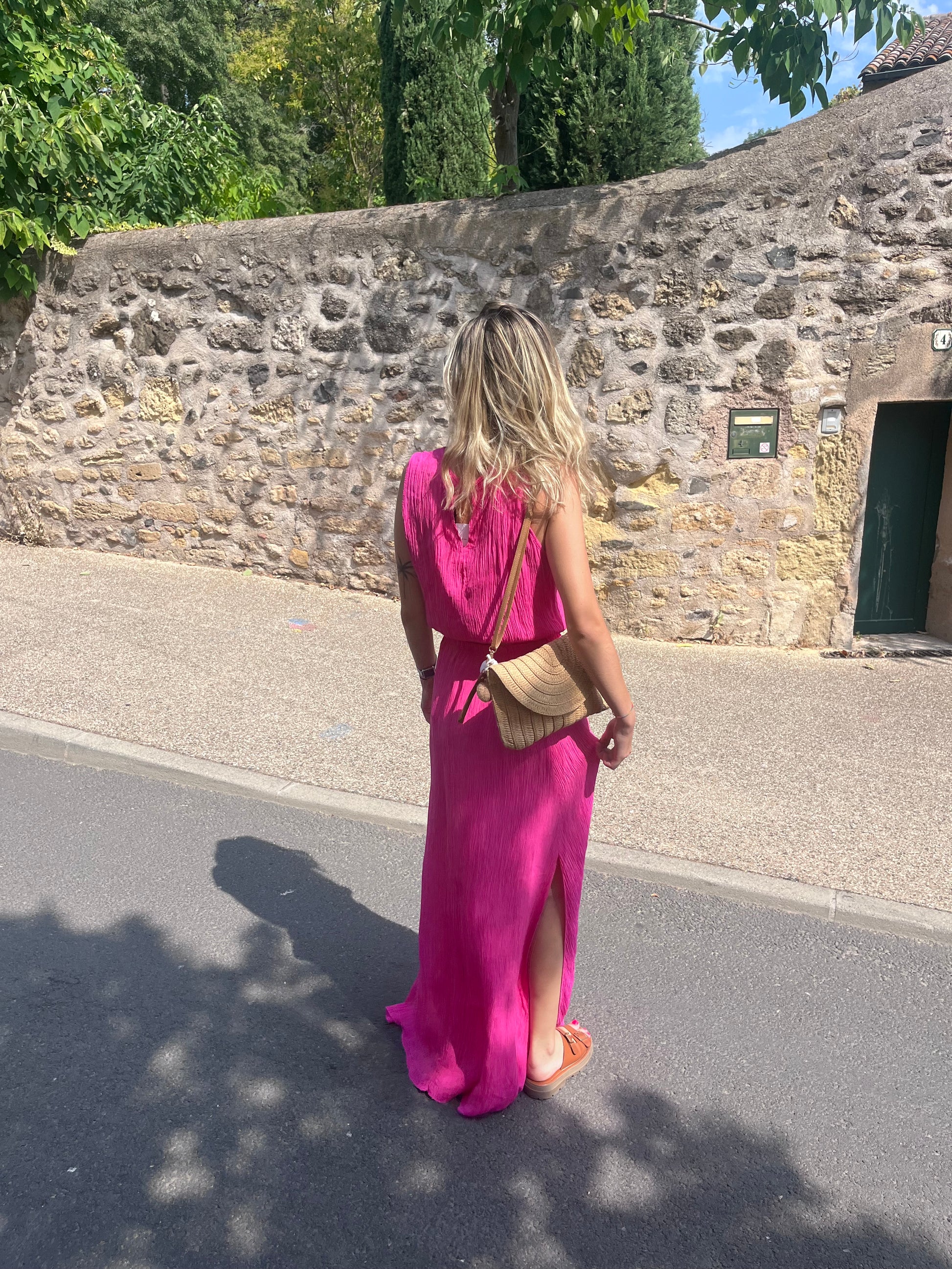 ensemble pour femme de couleur fushia long hyper class pour tous les jours ou une occasion