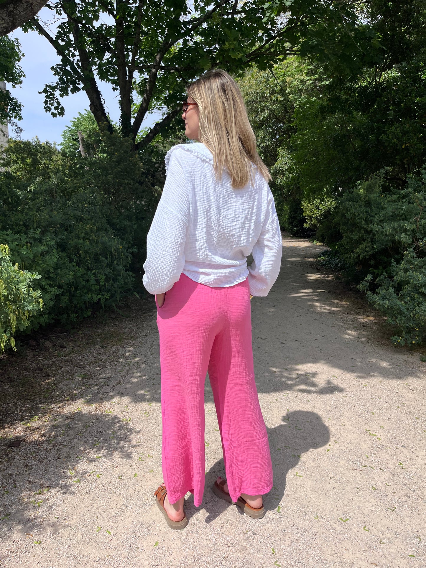 Pantalon pour femme en gaz, de coton, de couleur, rose, fuchsia, fluide, hyper agréable et hyper tendance