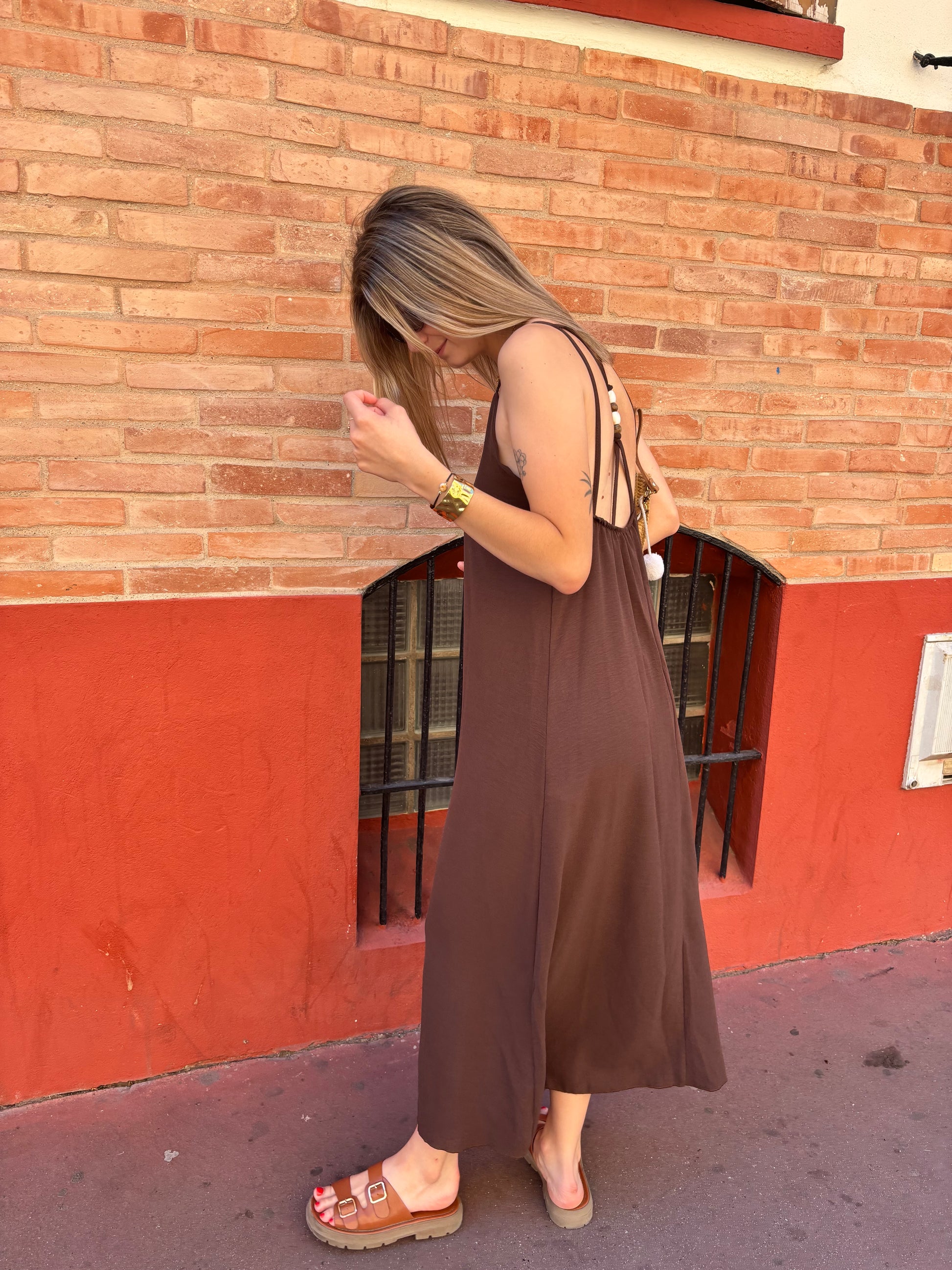robe longue de couleur marron pour femme hyper agreable a porter tendance et legère pour l'été