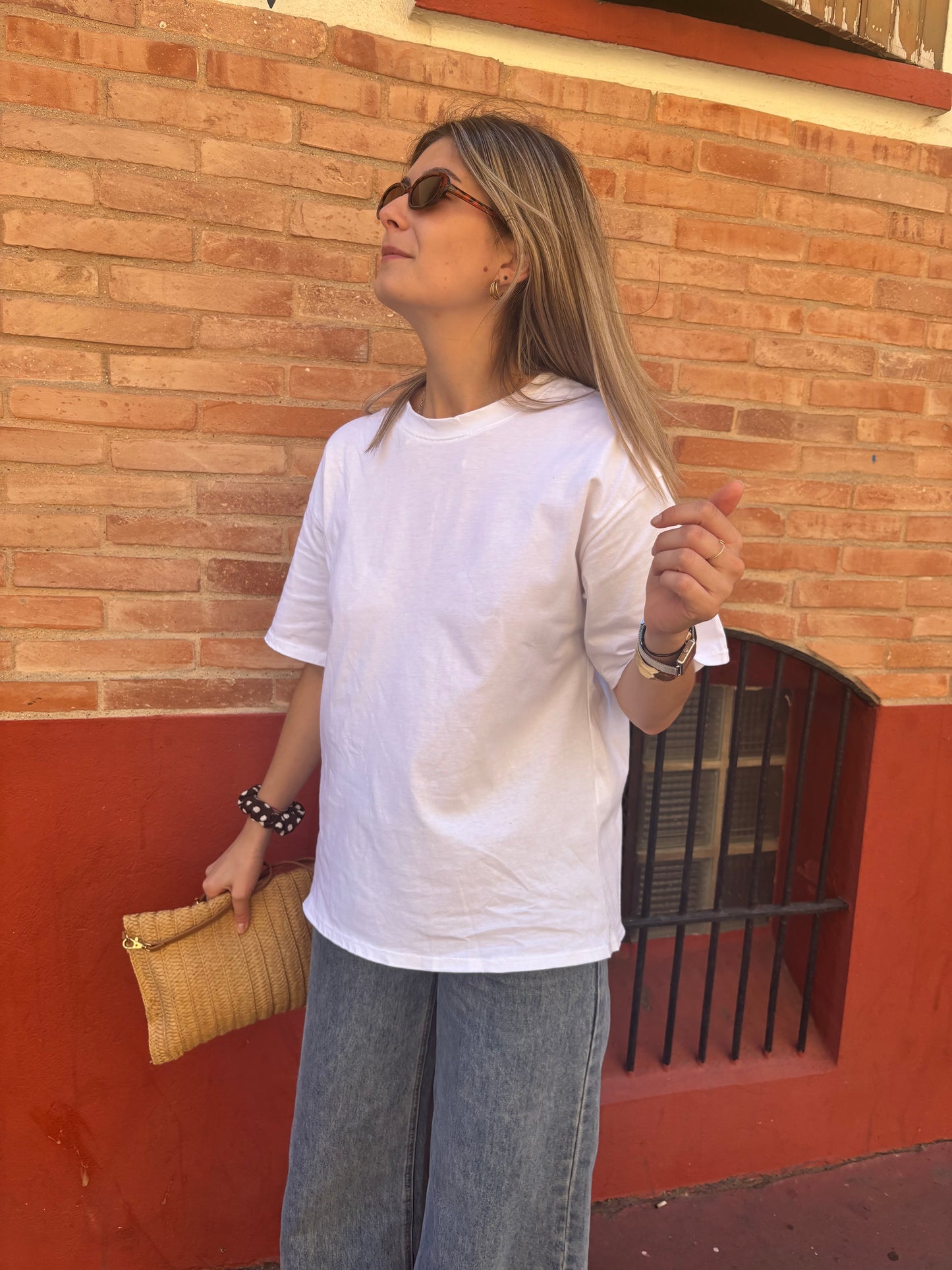 tshirt pour femme taille unique 100% en coton avec motifs dans le dos hyper tendance