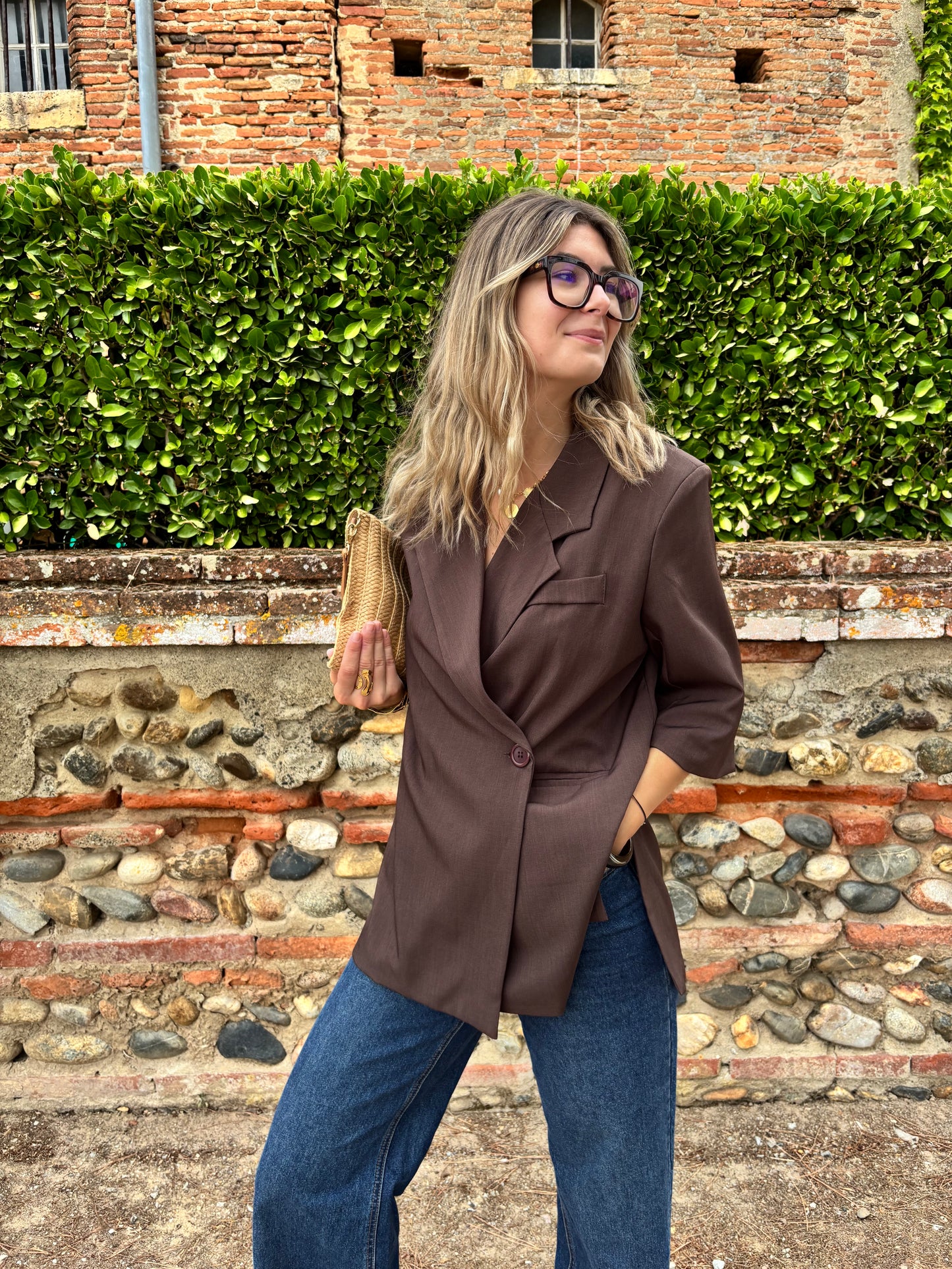 vest manches 3/4 femmes de couleur marron très chic et elagante