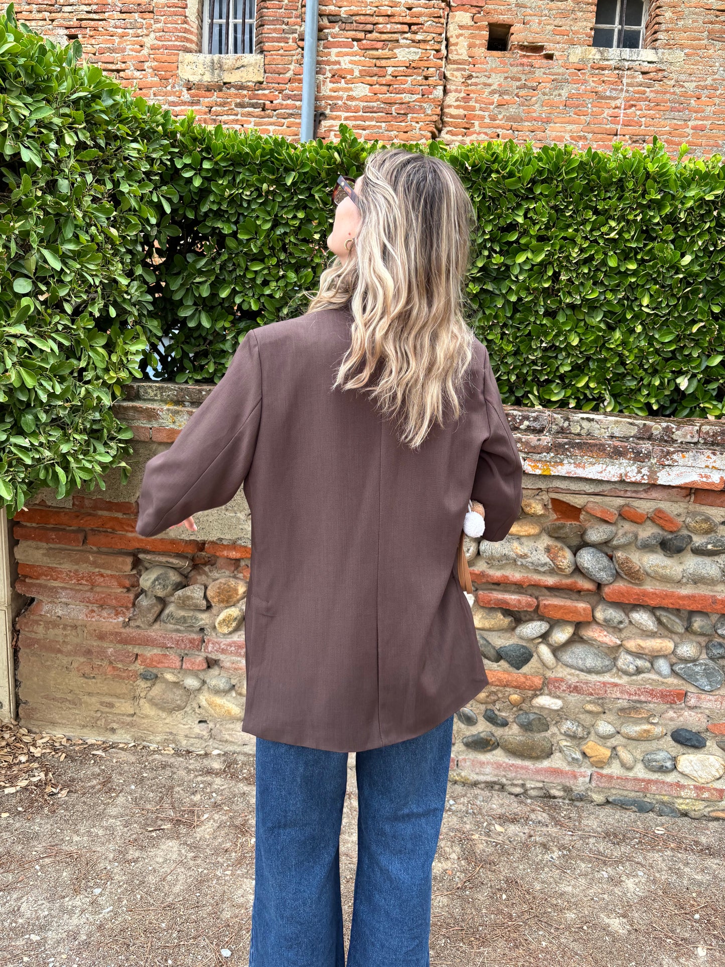 veste cache coeur femme de couleur marron hyper class et hyper tendance pour la rentrée 